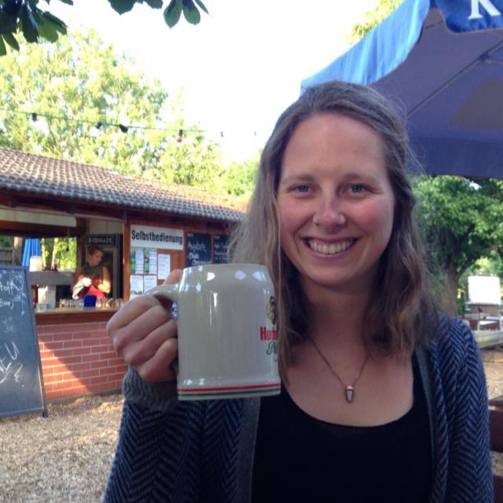 Meet your Posher, Maegan
